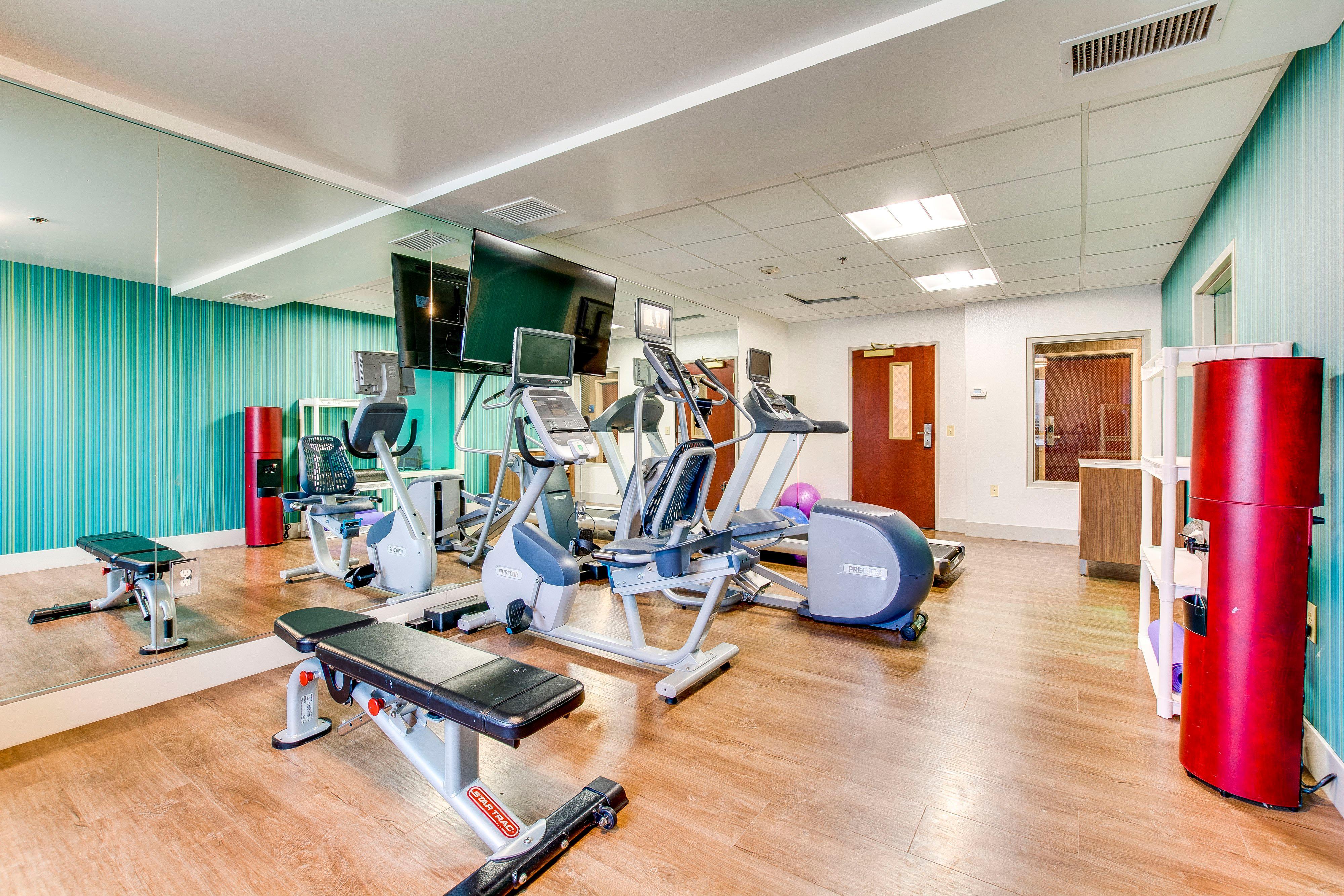 Holiday Inn Express Вінсенс Екстер'єр фото