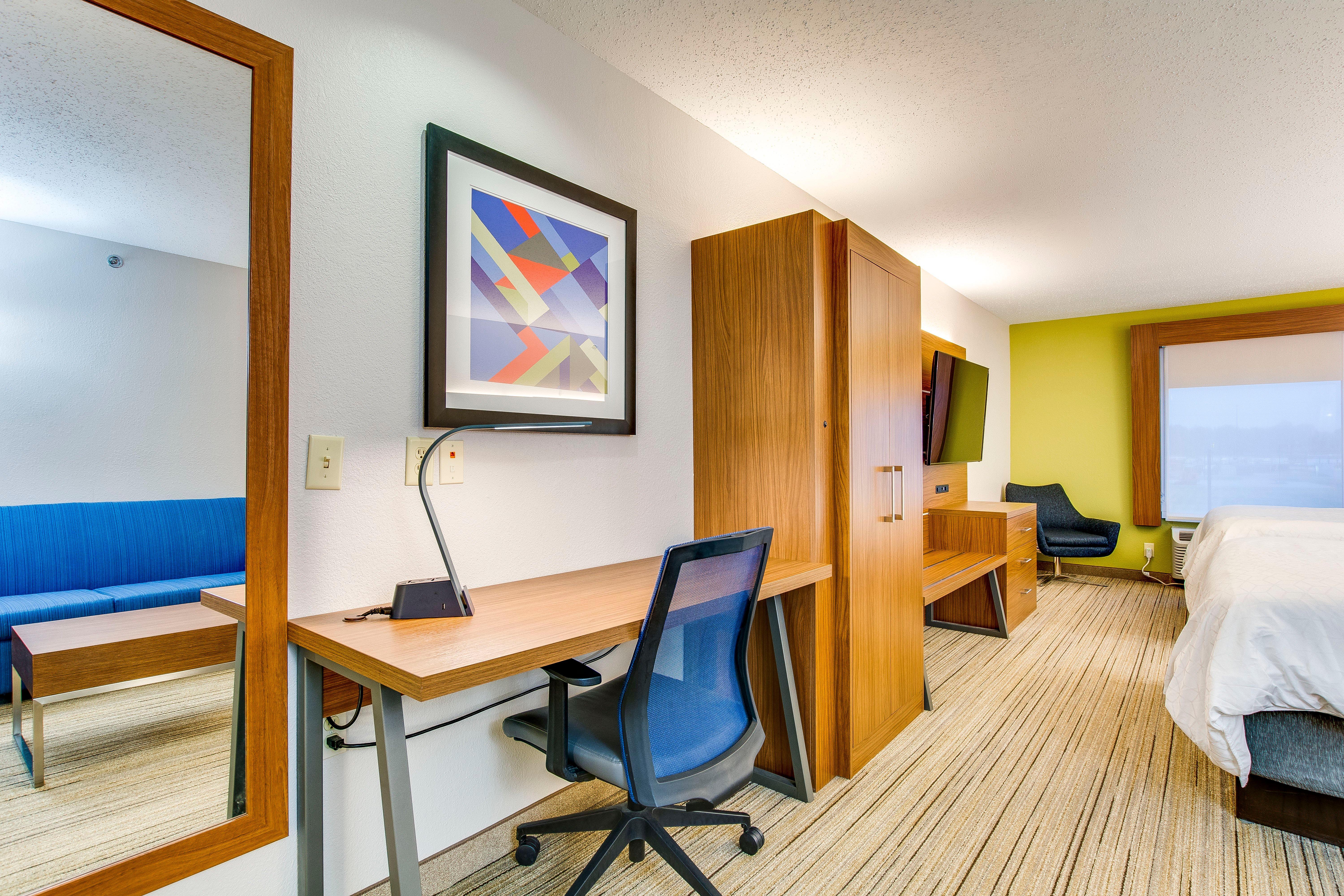 Holiday Inn Express Вінсенс Екстер'єр фото